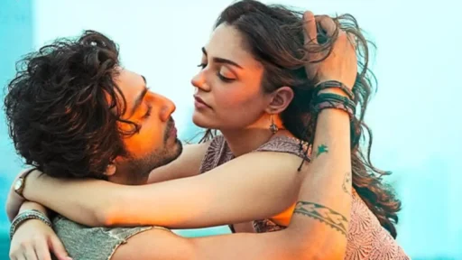  Saiyaara Bollywood romance Ahaan Panday Aneet Padda
